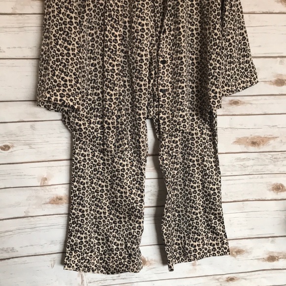 Ann Taylor • leopard cheetah pajama top pant set - Picture 4 of 8